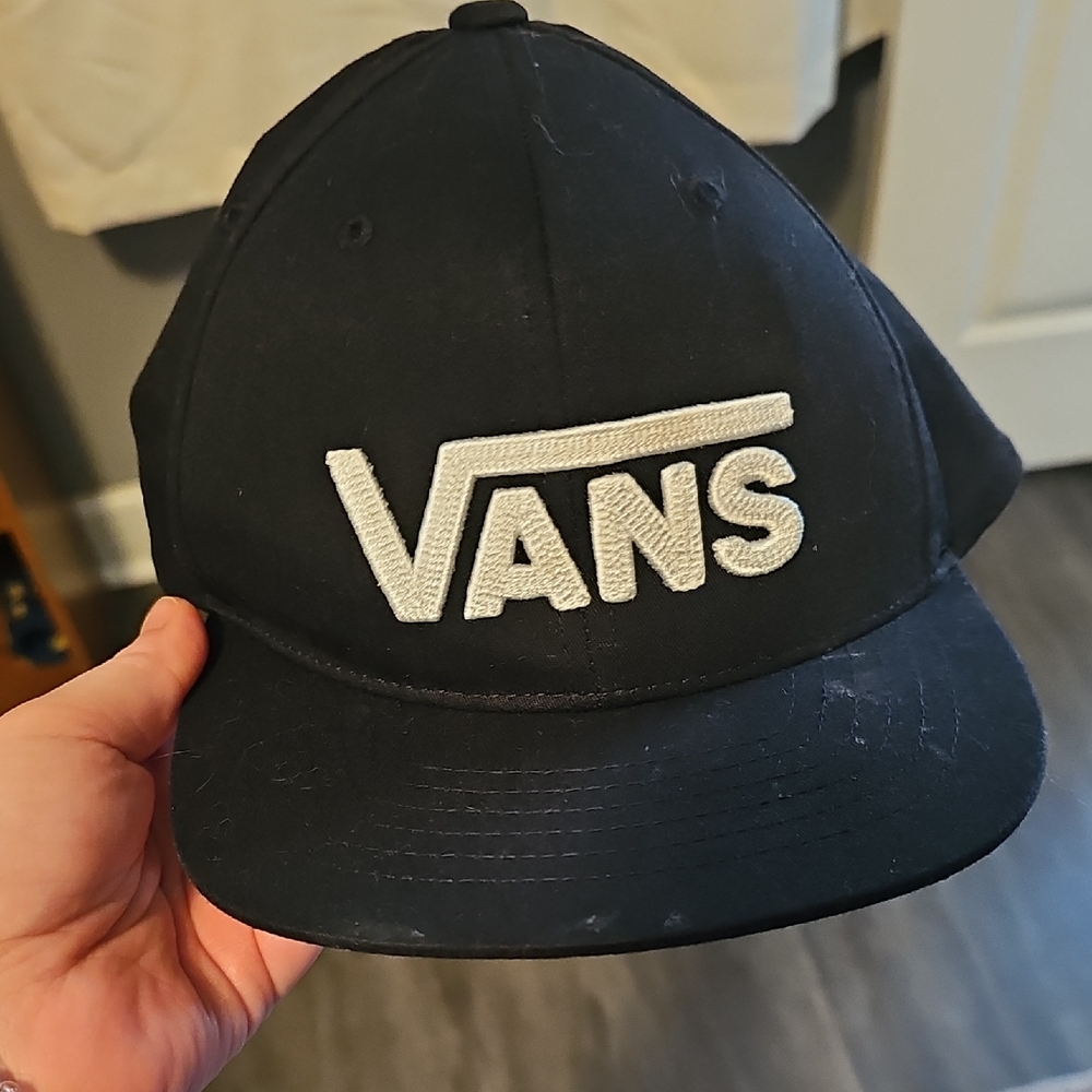 Kids Vans Classic Black and White Cap